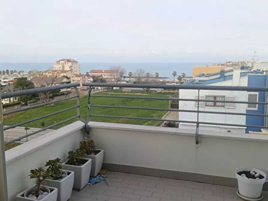 Immagine 5 di Appartamento in affitto  in CORSO STRASBURGO a Montesilvano
