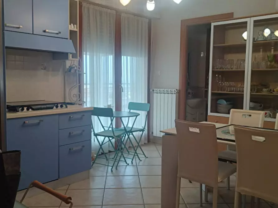 Immagine 8 di Appartamento in affitto  in CORSO STRASBURGO a Montesilvano