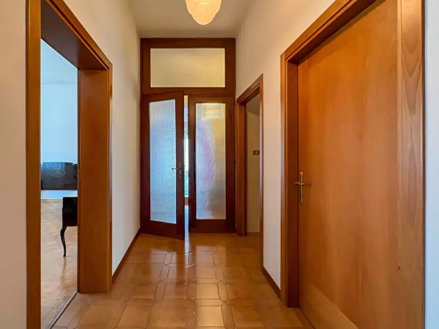 Immagine 11 di Appartamento in vendita  a Monteforte D'alpone
