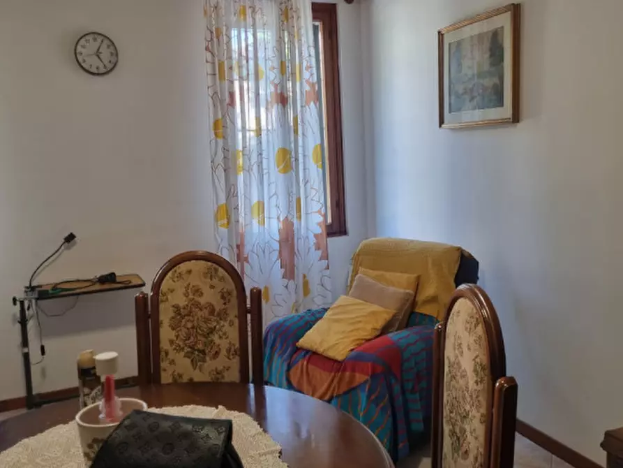Immagine 4 di Casa bifamiliare in vendita  in Via Piave a Este