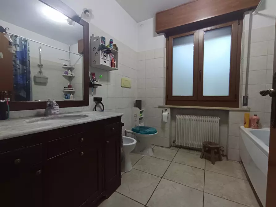 Immagine 13 di Appartamento in vendita  in Via Forcai a Vajont