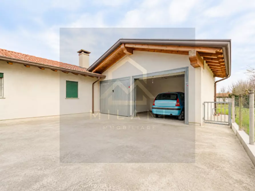 Immagine 13 di Casa bifamiliare in vendita  in Via Montegrappa a San Giorgio In Bosco