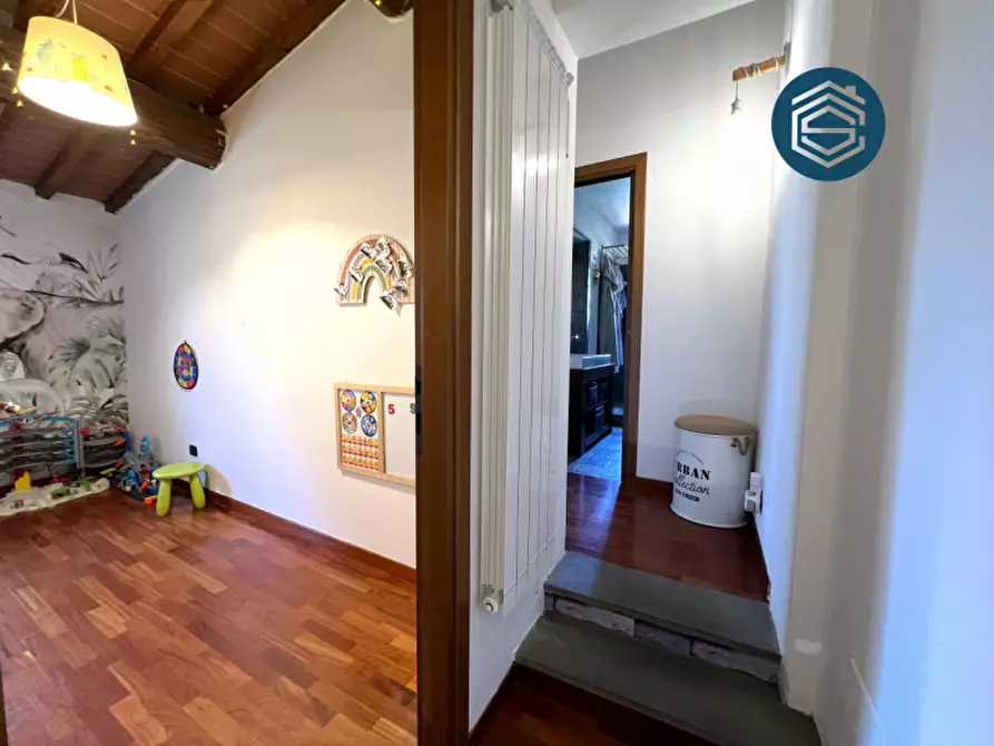 Immagine 12 di Rustico / casale in vendita  in via dell'oncino 47 a Campi Bisenzio