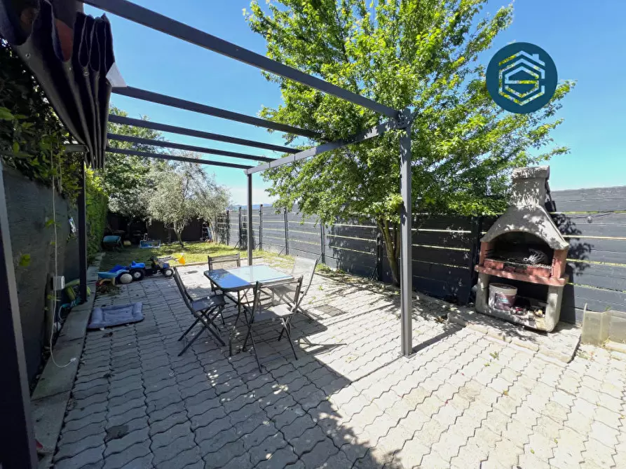 Immagine 27 di Rustico / casale in vendita  in via dell'oncino 47 a Campi Bisenzio