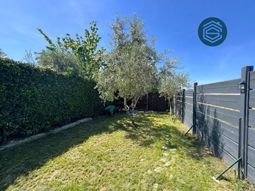 Immagine 28 di Rustico / casale in vendita  in via dell'oncino 47 a Campi Bisenzio