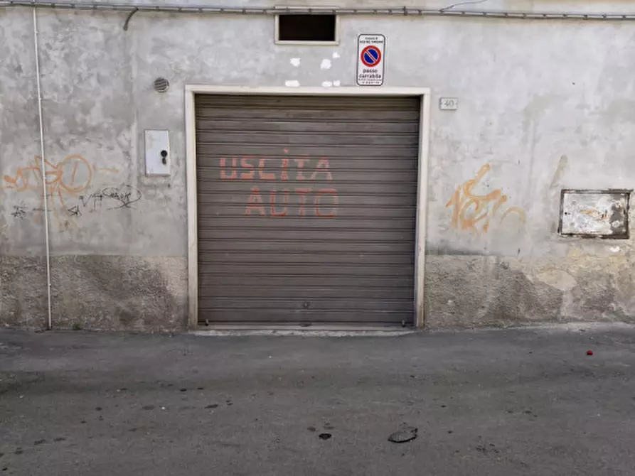 Immagine 2 di Garage in vendita  in Via Sbrasile, 40 a Vico Del Gargano