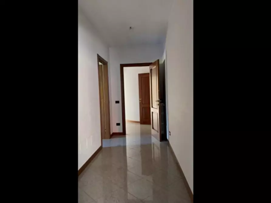 Immagine 3 di Villa in vendita  in Via Giuseppe Verdi, 10 a Gozzano
