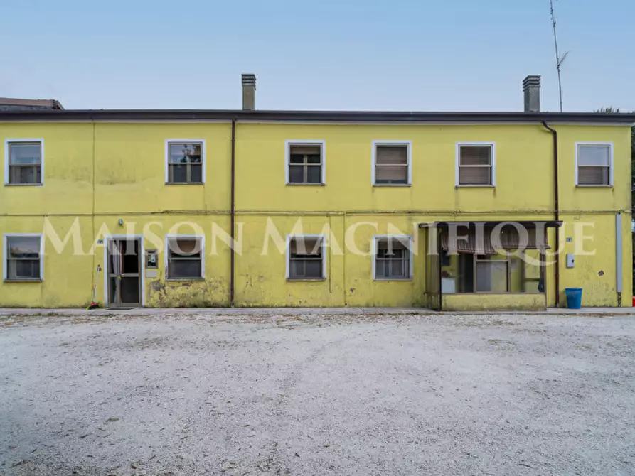 Immagine 2 di Casa bifamiliare in vendita  in Via Valle Oppio 2 a Lagosanto