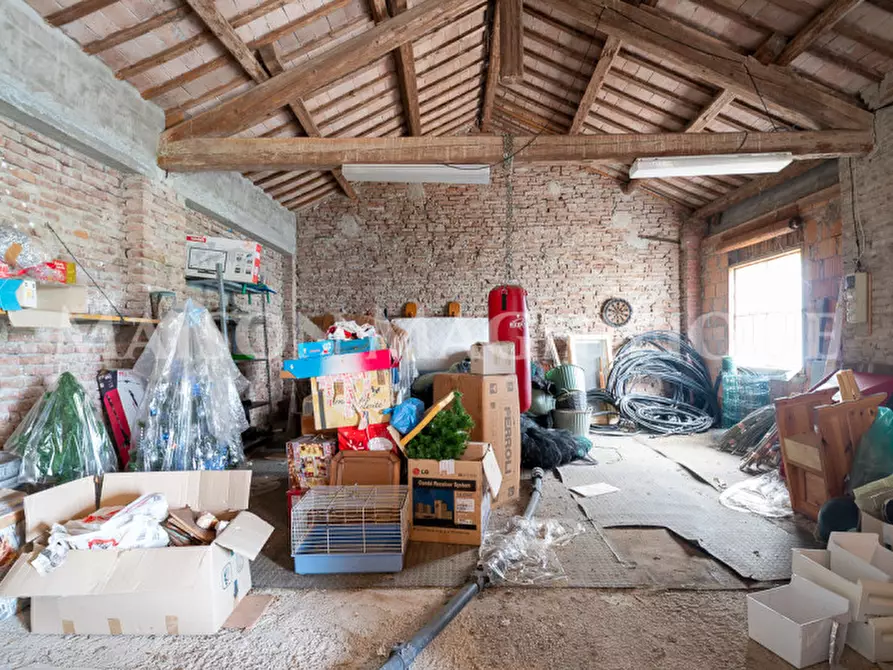 Immagine 41 di Casa bifamiliare in vendita  in Via Valle Oppio 2 a Lagosanto