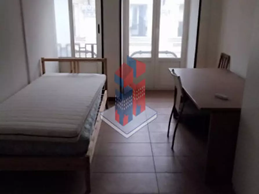 Immagine 36 di Appartamento in vendita  in PIAZZA NICOLA AMORE - VENDESI APPARTAMENTO a Napoli