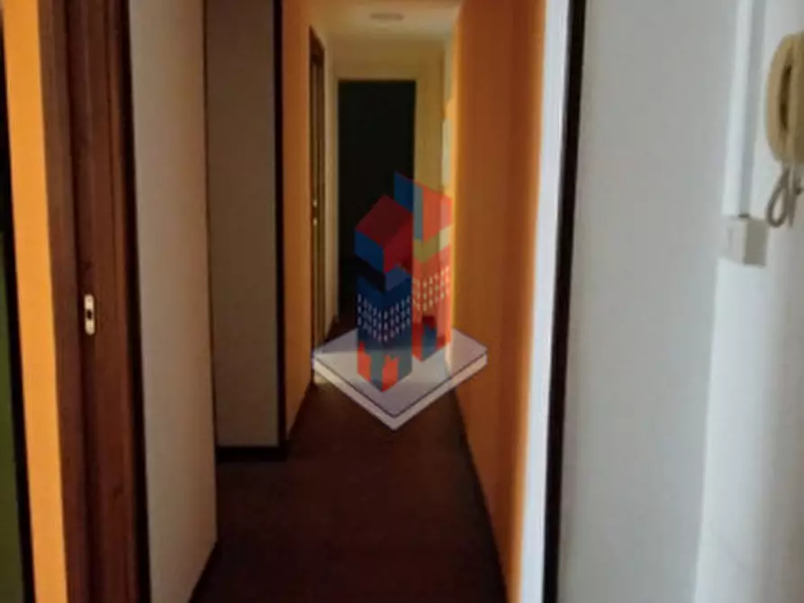 Immagine 41 di Appartamento in vendita  in PIAZZA NICOLA AMORE - VENDESI APPARTAMENTO a Napoli