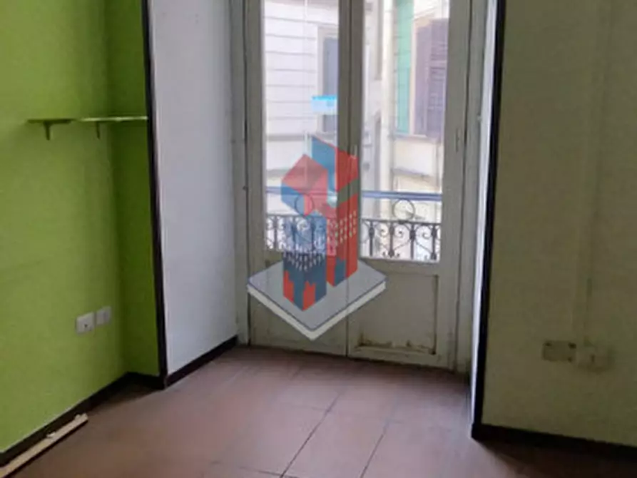 Immagine 43 di Appartamento in vendita  in PIAZZA NICOLA AMORE - VENDESI APPARTAMENTO a Napoli