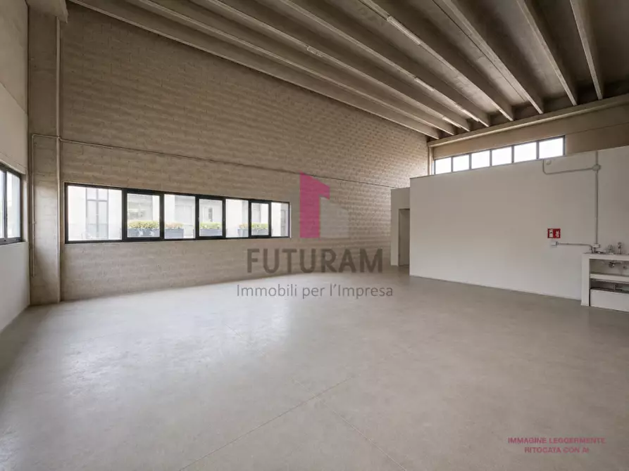 Immagine 5 di Capannone industriale in vendita  in VIA MONTE ADAMELLO, 20 a Mestrino