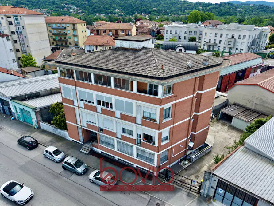 Immagine 41 di Appartamento in vendita  in Via Luigi Santagata 15 a Torino