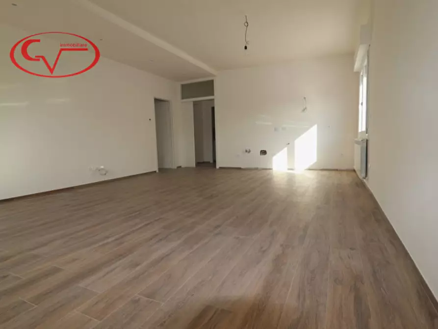 Immagine 9 di Villetta a schiera in vendita  in via pochielli a Montevarchi
