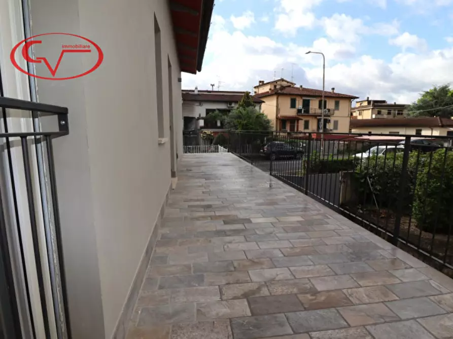 Immagine 24 di Villetta a schiera in vendita  in via pochielli a Montevarchi