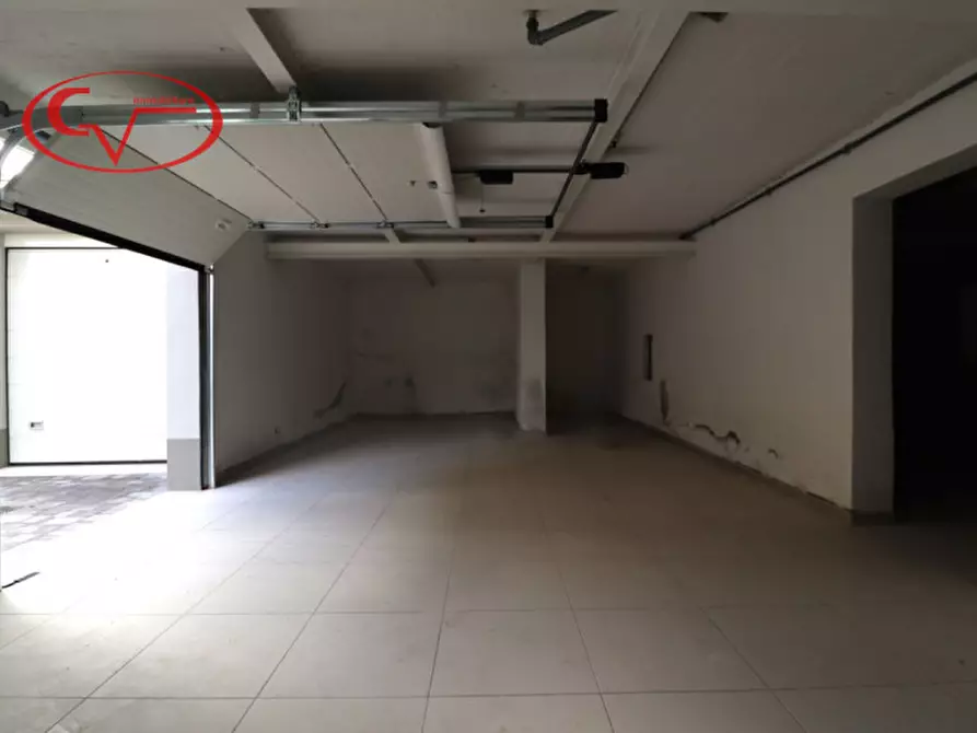 Immagine 25 di Villetta a schiera in vendita  in via pochielli a Montevarchi