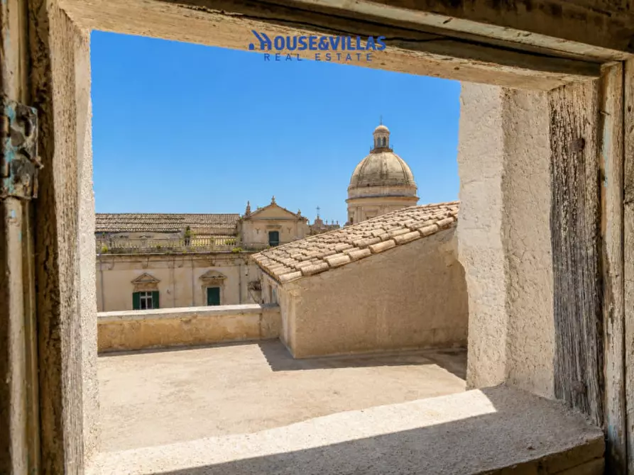 Immagine 7 di Casa indipendente in vendita  in via bandiera a Noto
