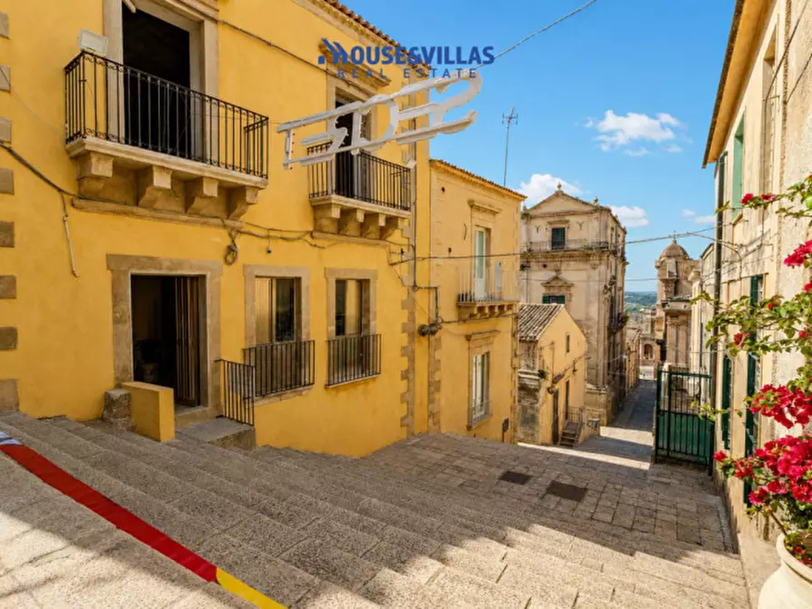 Immagine 8 di Casa indipendente in vendita  in via bandiera a Noto