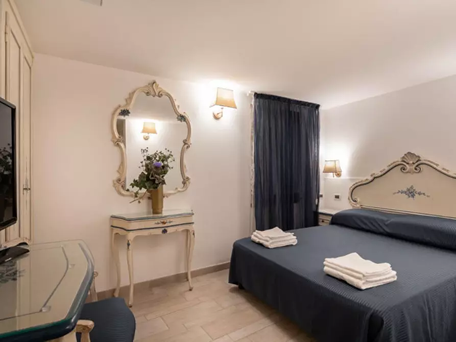 Immagine 29 di Villetta a schiera in vendita  in Sestriere San Marco a Venezia