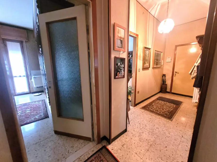 Immagine 7 di Appartamento in vendita  in Via G. Borghini 27 a Collebeato
