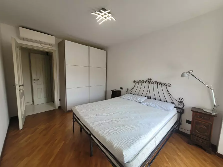 Immagine 7 di Attico in vendita  in Corso Cavour 11 a Brescia