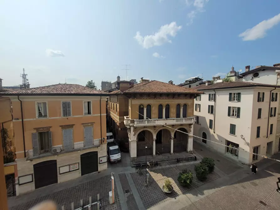 Immagine 14 di Attico in vendita  in Corso Cavour 11 a Brescia