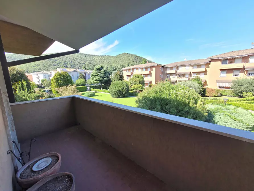 Immagine 5 di Appartamento in vendita  in Via Collebeato 40 a Brescia