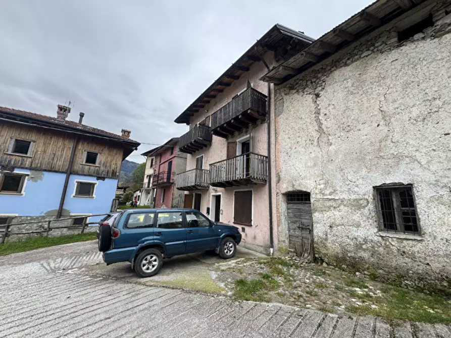 Immagine 2 di Appartamento in vendita  in Via Bondegno 12 a Collio