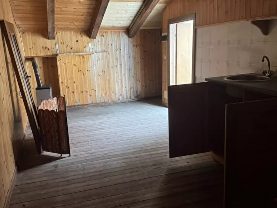 Immagine 11 di Appartamento in vendita  in Via Bondegno 12 a Collio