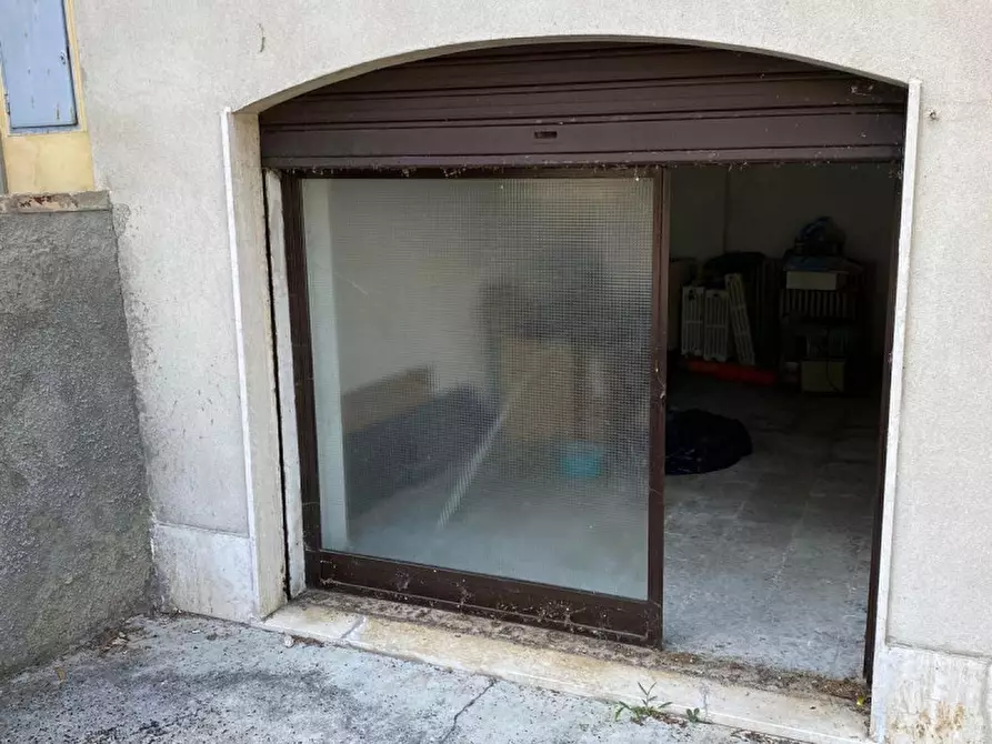 Immagine 10 di Palazzo in vendita  in Via Folletto 3 a Caino