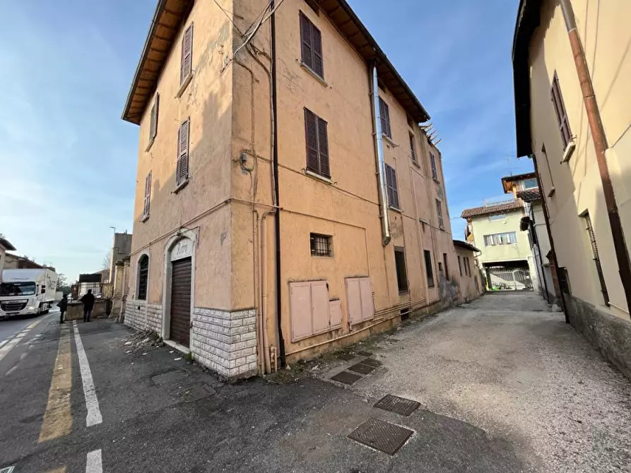 Immagine 7 di Palazzo in vendita  in Via Stretta 209 a Brescia