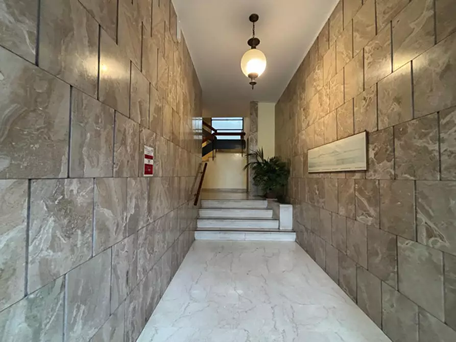 Immagine 2 di Appartamento in vendita  in Via Manara Valgimigli 15 a Brescia