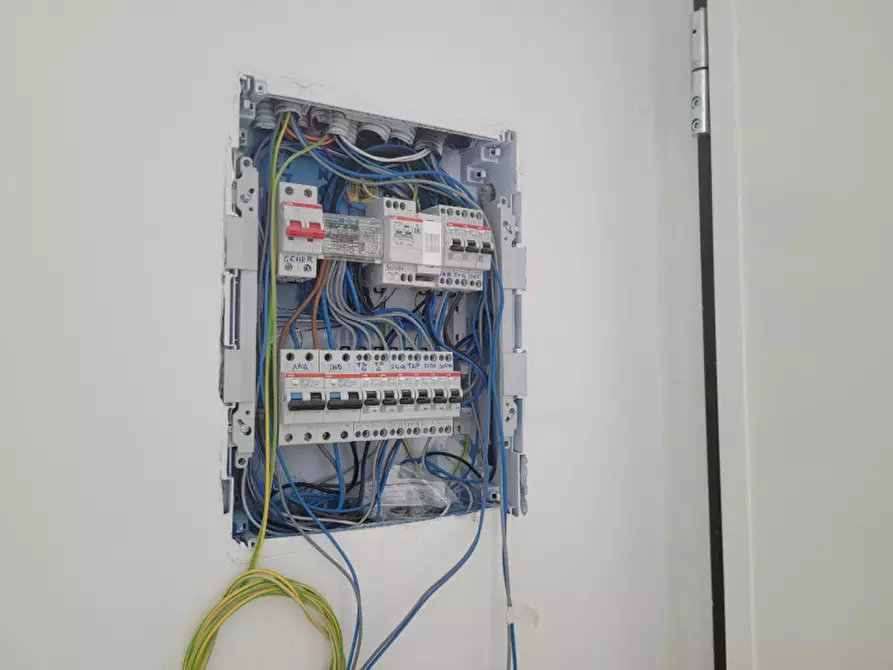 Immagine 10 di Appartamento in vendita  in Via del Gallo 30 a Brescia
