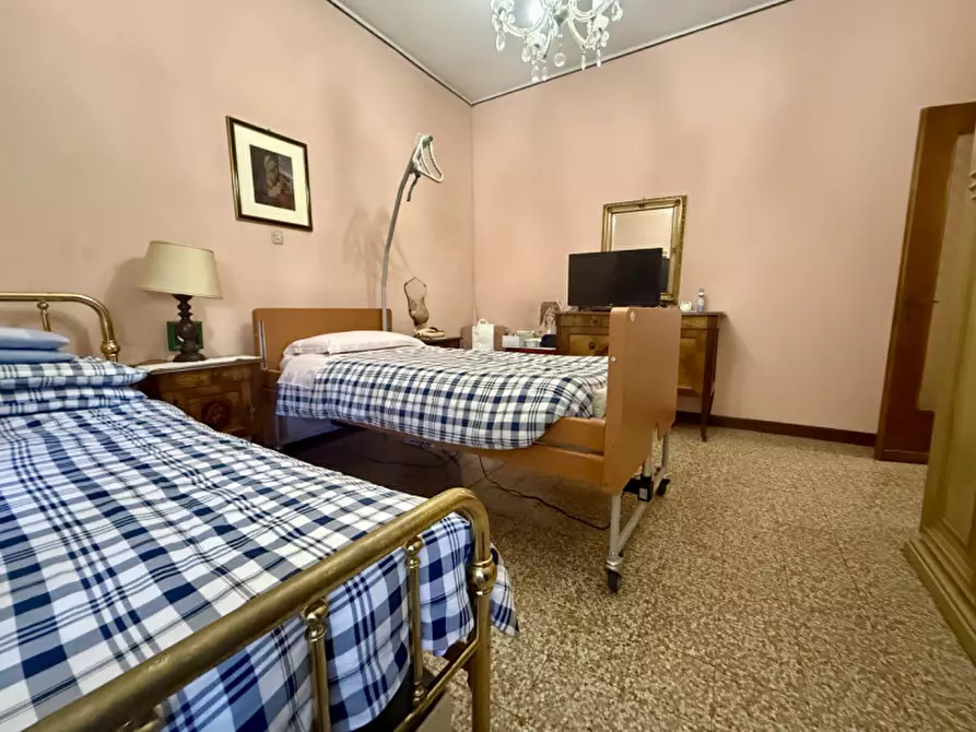 Immagine 10 di Appartamento in vendita  in Via San Rocchino 21 a Brescia
