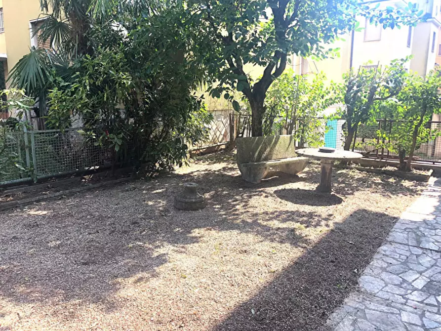 Immagine 17 di Appartamento in vendita  in Via San Rocchino 21 a Brescia