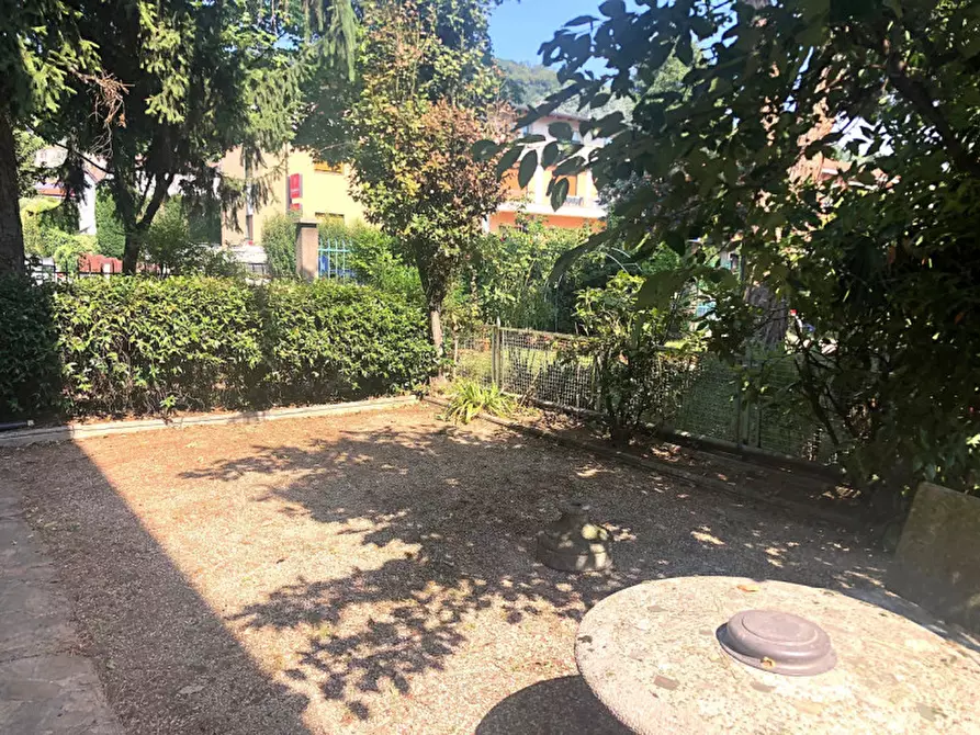 Immagine 18 di Appartamento in vendita  in Via San Rocchino 21 a Brescia