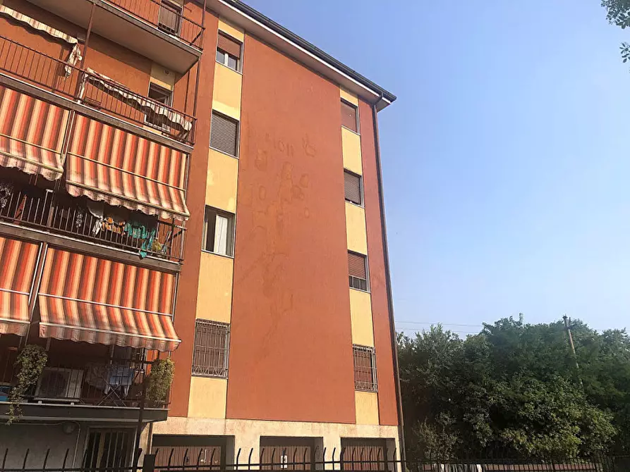 Immagine 3 di Appartamento in vendita  in Via Beniamino Simoni 18 a Brescia