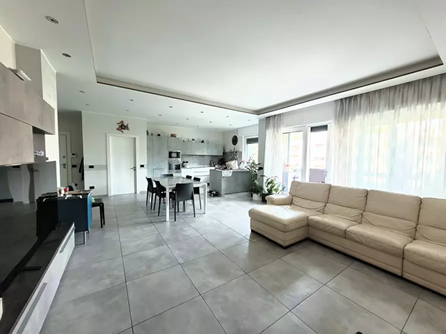 Immagine 2 di Appartamento in vendita  in Via Guglielmo Oberdan 6b a Brescia