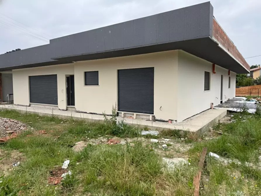Immagine 1 di Casa bifamiliare in vendita  in Via Fraccalanza a Piombino Dese
