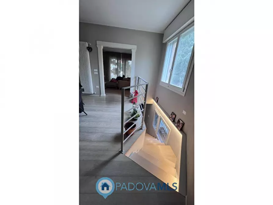 Immagine 9 di Casa bifamiliare in vendita  in via Umago a Padova