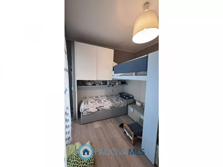 Immagine 20 di Casa bifamiliare in vendita  in via Umago a Padova