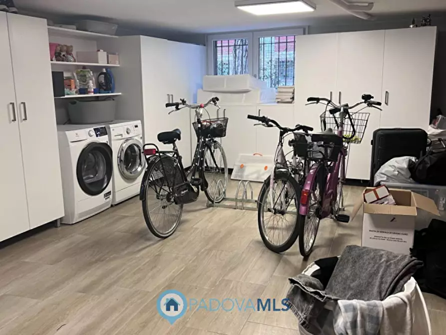 Immagine 30 di Casa bifamiliare in vendita  in via Umago a Padova