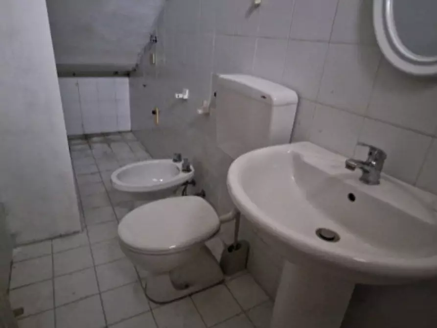 Immagine 3 di Appartamento in vendita  in Viale Giosuè Carducci a Cesena