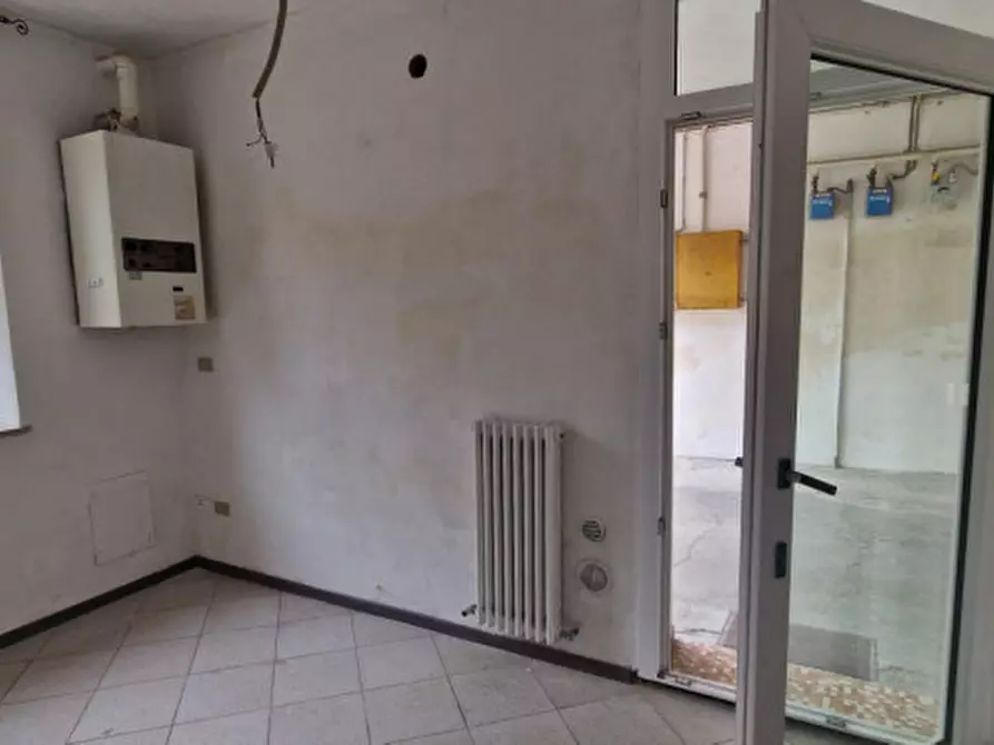 Immagine 6 di Appartamento in vendita  in Viale Giosuè Carducci a Cesena