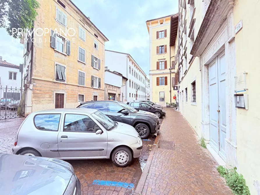 Immagine 25 di Laboratorio in vendita  in Via Gerolamo Tartarotti a Rovereto