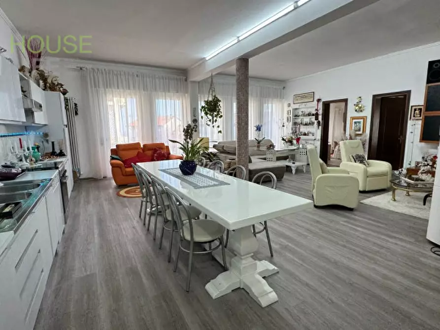 Immagine 5 di Appartamento in vendita  in via Milano a Monte Di Malo