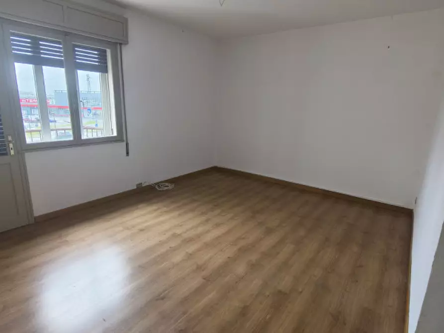 Immagine 3 di Appartamento in vendita  a Este