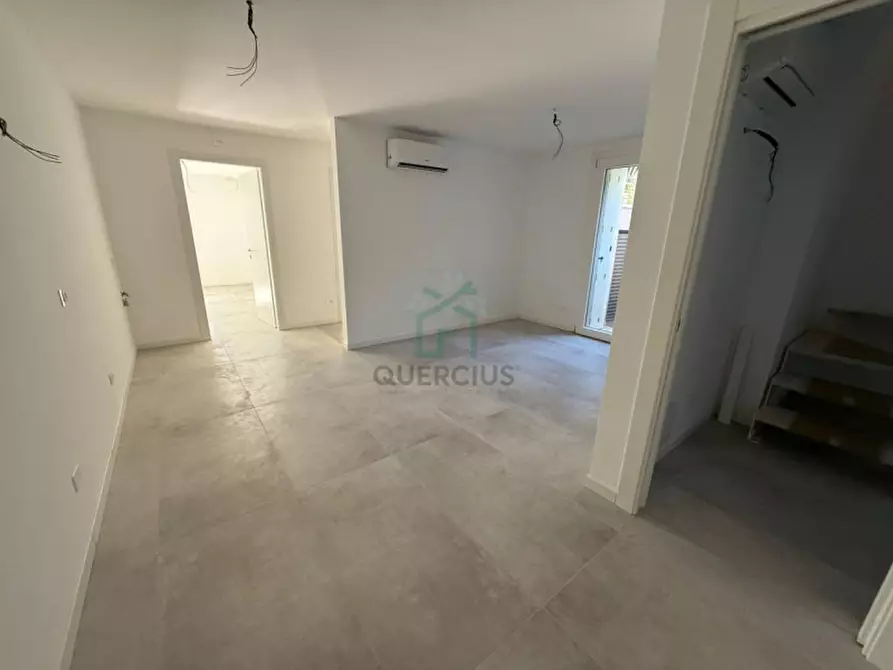 Immagine 5 di Appartamento in vendita  in Via Gardesana dell'Acqua a Bardolino