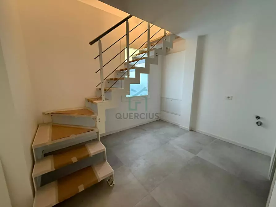 Immagine 10 di Appartamento in vendita  in Via Gardesana dell'Acqua a Bardolino